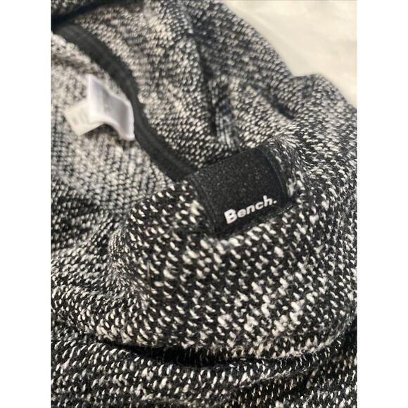 Bench Urban‎ Wear Women's Medium Activewear Black White Funnel Neck Sweatshirt - Picture 10 of 13